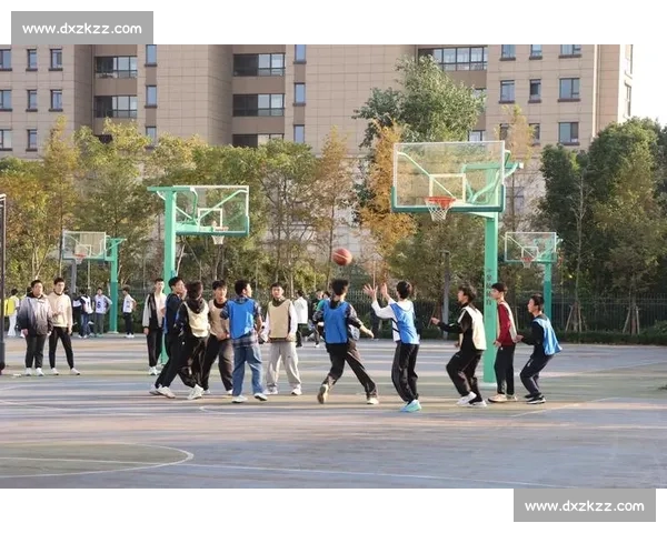 热血落幕荣耀加冕青春在篮球赛闭幕式绽放光芒共同见证城市梦想与拼搏力量