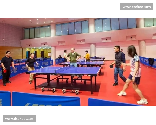 挥拍逐梦激情对决乒乓赛场凝聚力量共创荣耀时刻传承拼搏精神风采