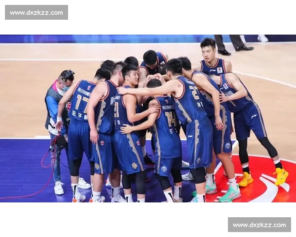 辽宁鏖战山东焦点对决展现强队底蕴与季后赛走向关键一役牵动联盟格局
