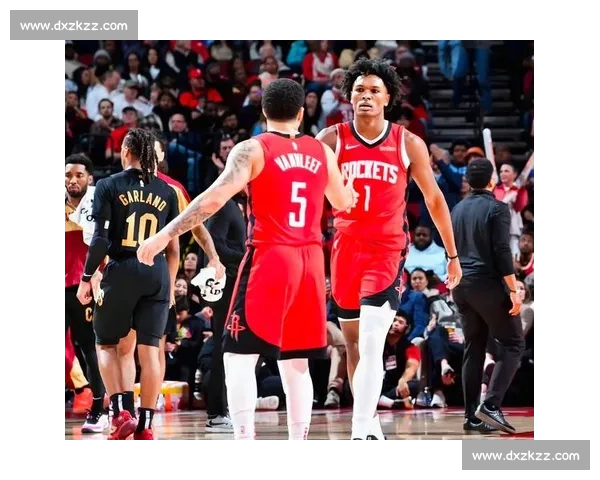 今日火箭队激战精彩回顾 新星表现亮眼 力克强敌再创佳绩